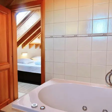 Spacious Holiday In Xhoffraix With Lake Nearby *