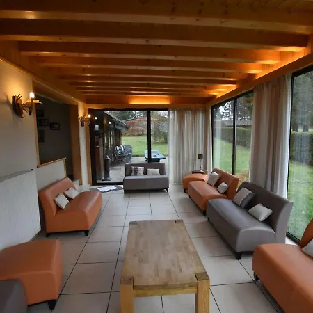 Feriehus Spacious Holiday In Xhoffraix With Lake Nearby